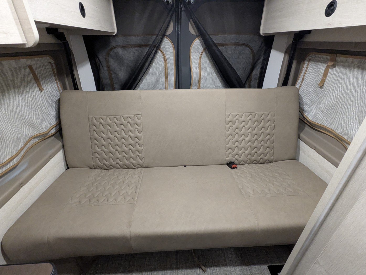 2027 Winnebago Solis 59P - Image 32