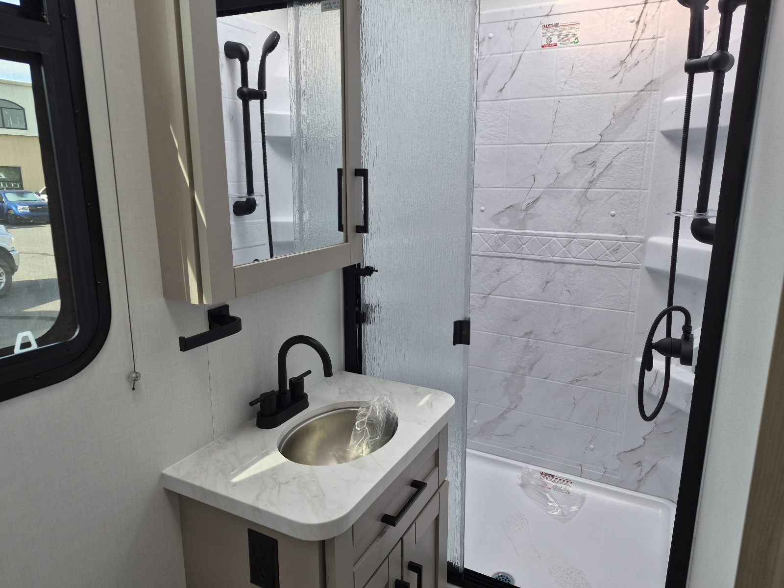 2027 Entegra Coach Odyssey 24B - Image 14