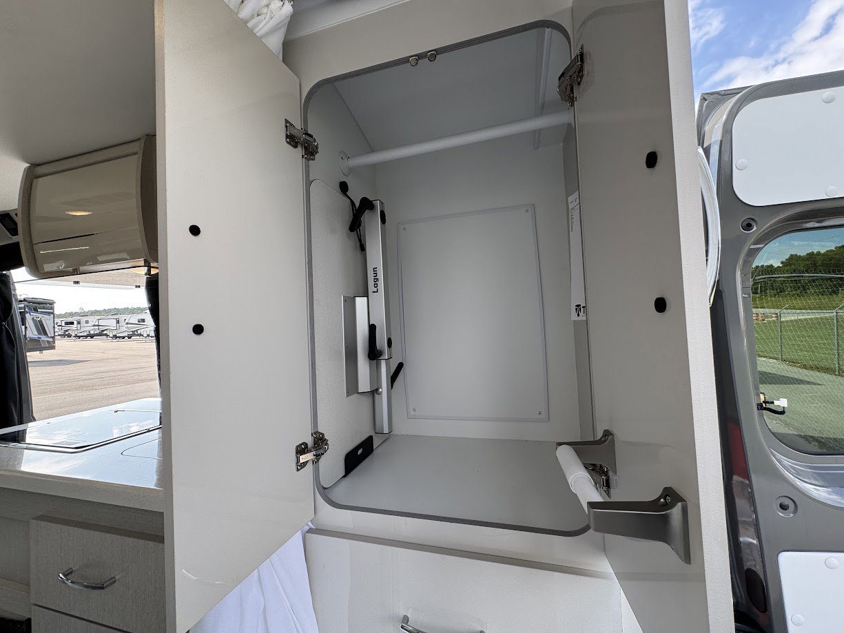 2026 THOR MOTOR COACH RIZE 18M - Image 35