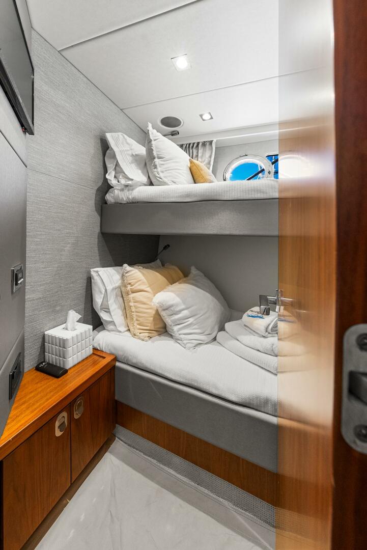 2016 Sunseeker Manhattan 65 - Image 76