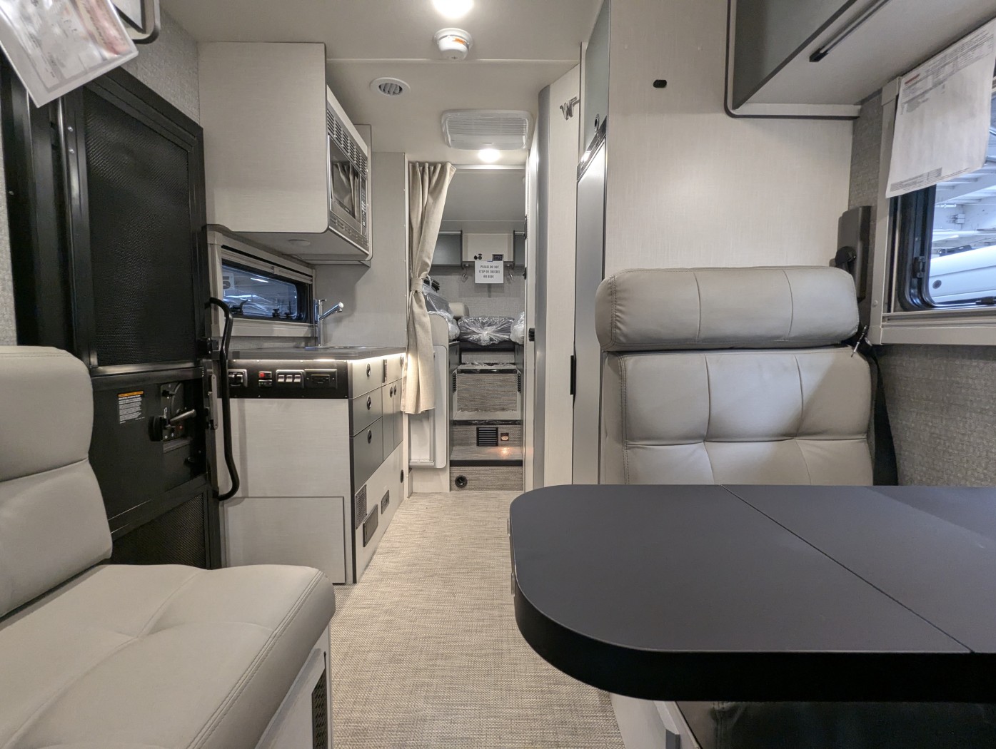 2026 Winnebago EKKO Sprinter 23B AWD - ATH Edition - Image 31