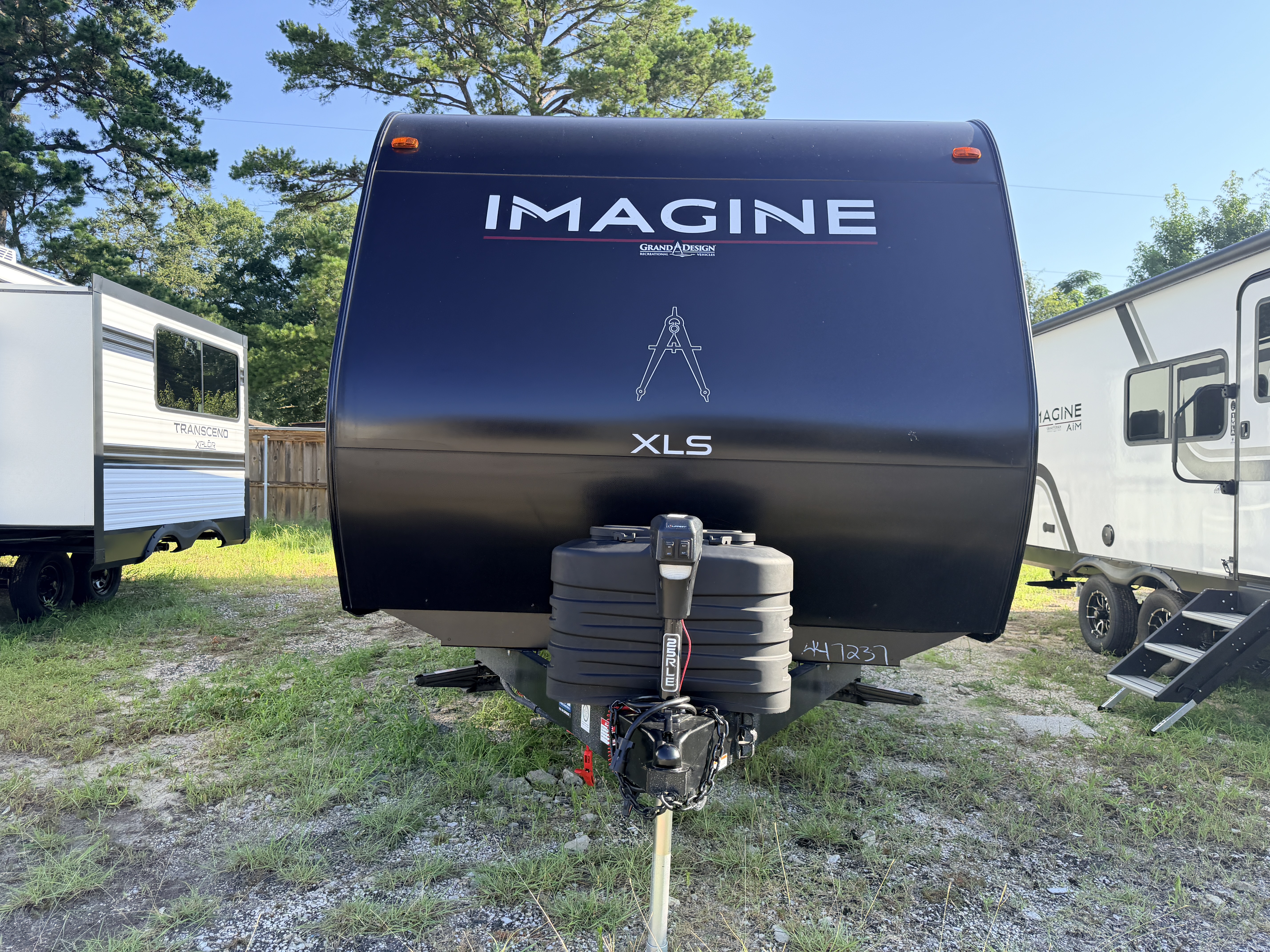 2027 Grand Design Imagine XLS 25RLE - Image 2