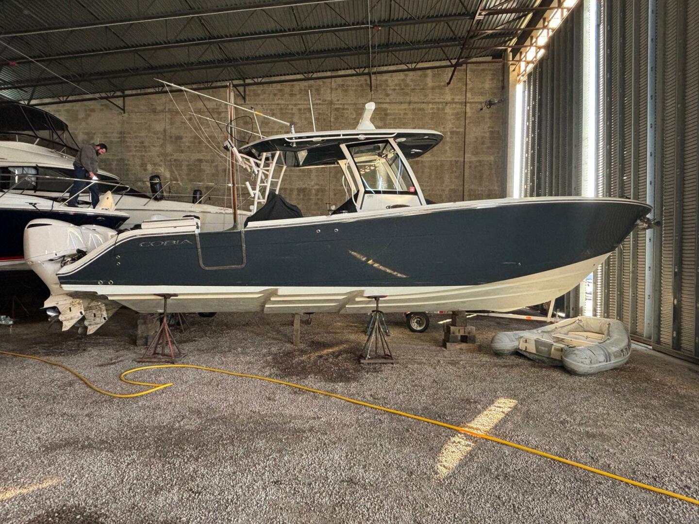 2018 Cobia 344 Center Console - Image 9