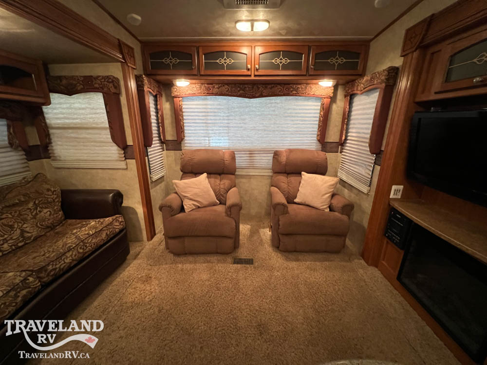 2012 FOREST RIVER SABRE 31CKTS - Image 22