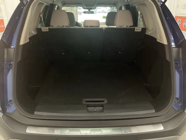 2023 Nissan Rogue Utility 4D SV 2WD - Image 21