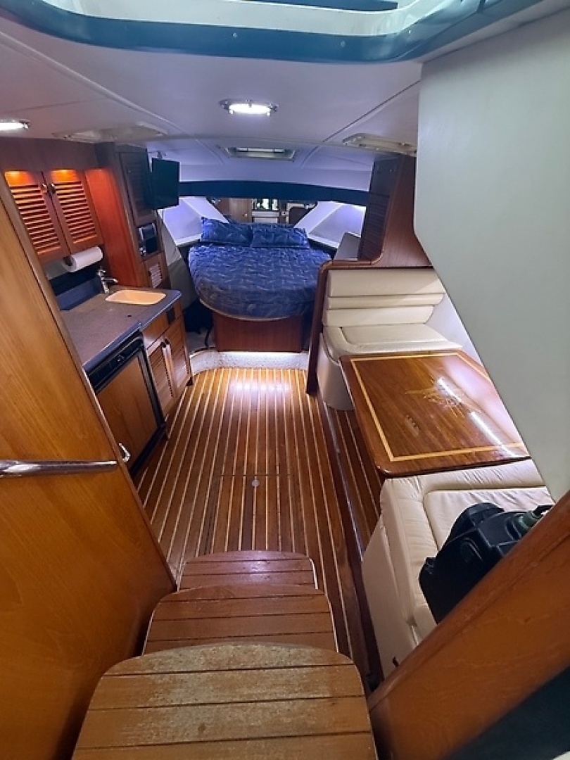 2003 Pursuit - Image 10