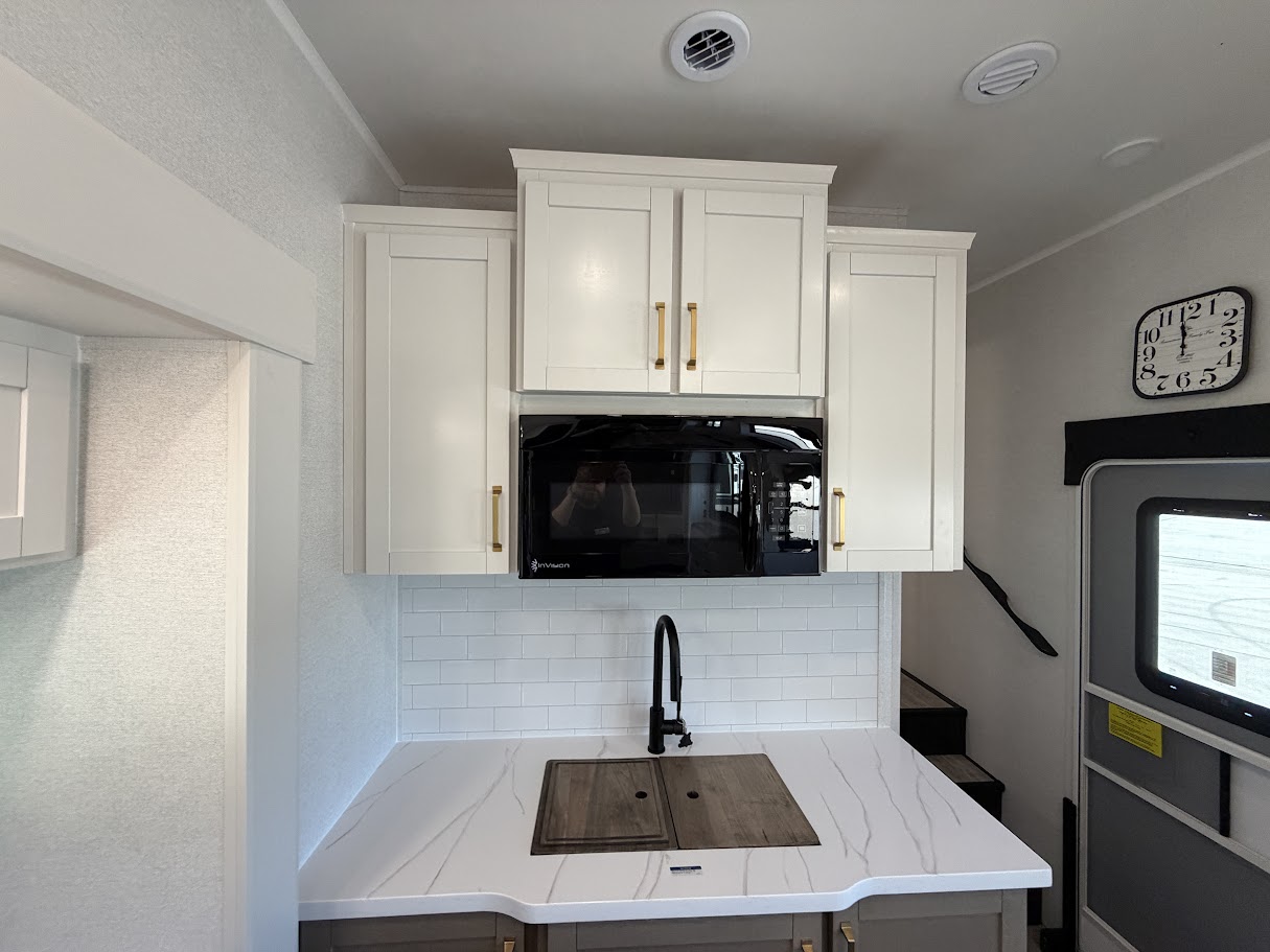 2027 JAYCO EAGLE 367TBTS - Image 16