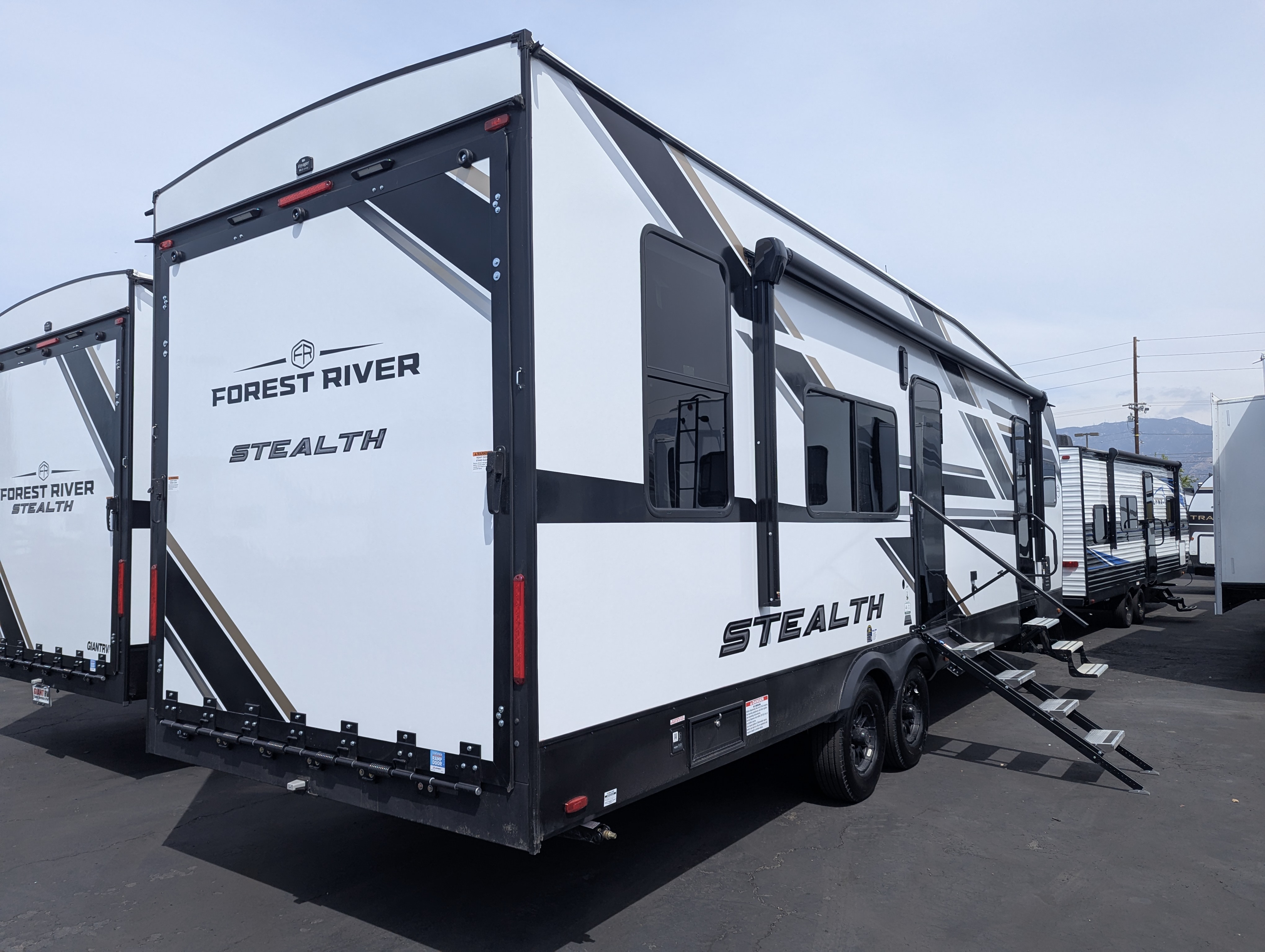 2026 Forest River Stealth 2600 - Image 4