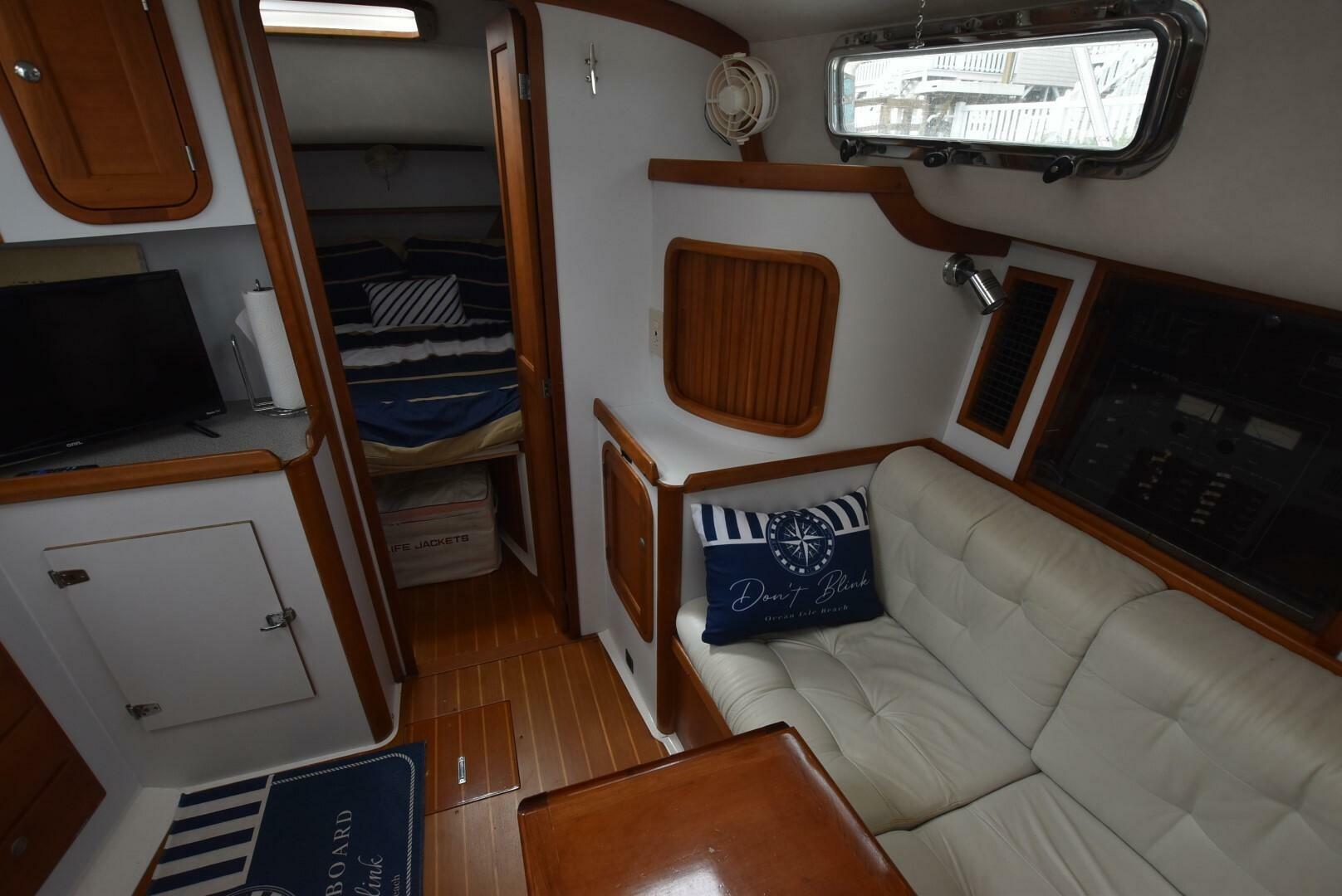 1999 Legacy 34 Express - Image 16