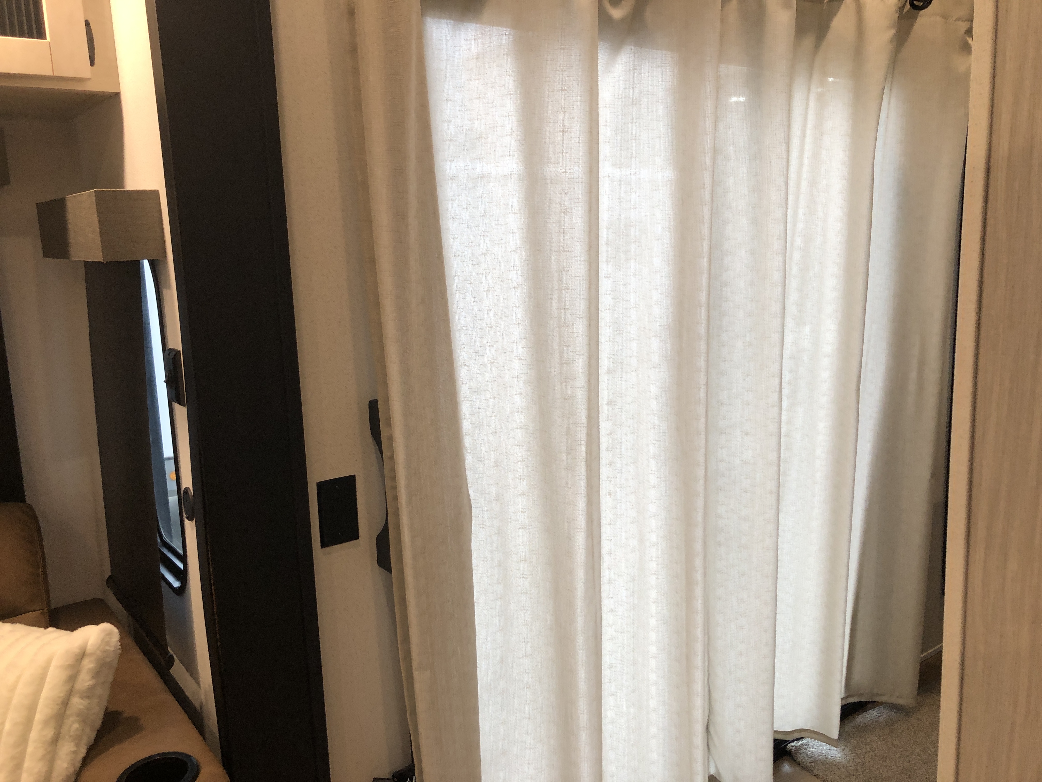 2027 Forest River Puma Vista 403LFT - Image 25