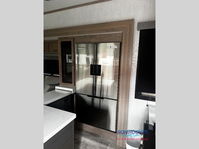2023 GRAND DESIGN 395 - Image 9