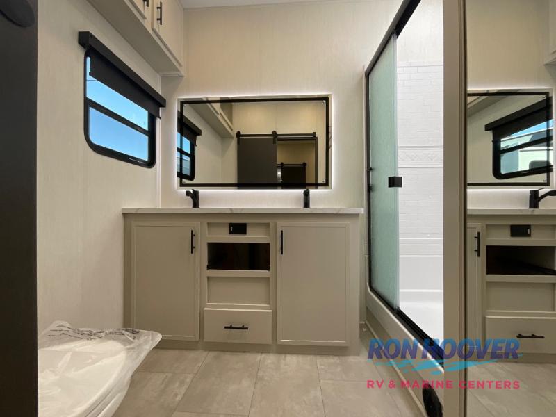 2026 FOREST RIVER 40STORY - Image 21