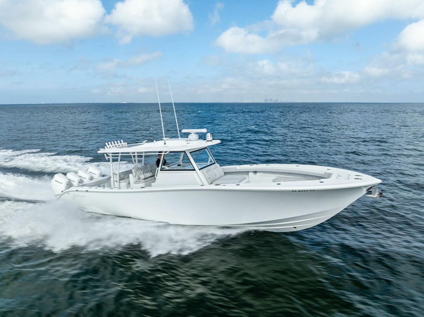 2024 Yellowfin 42 Offshore - Image 28