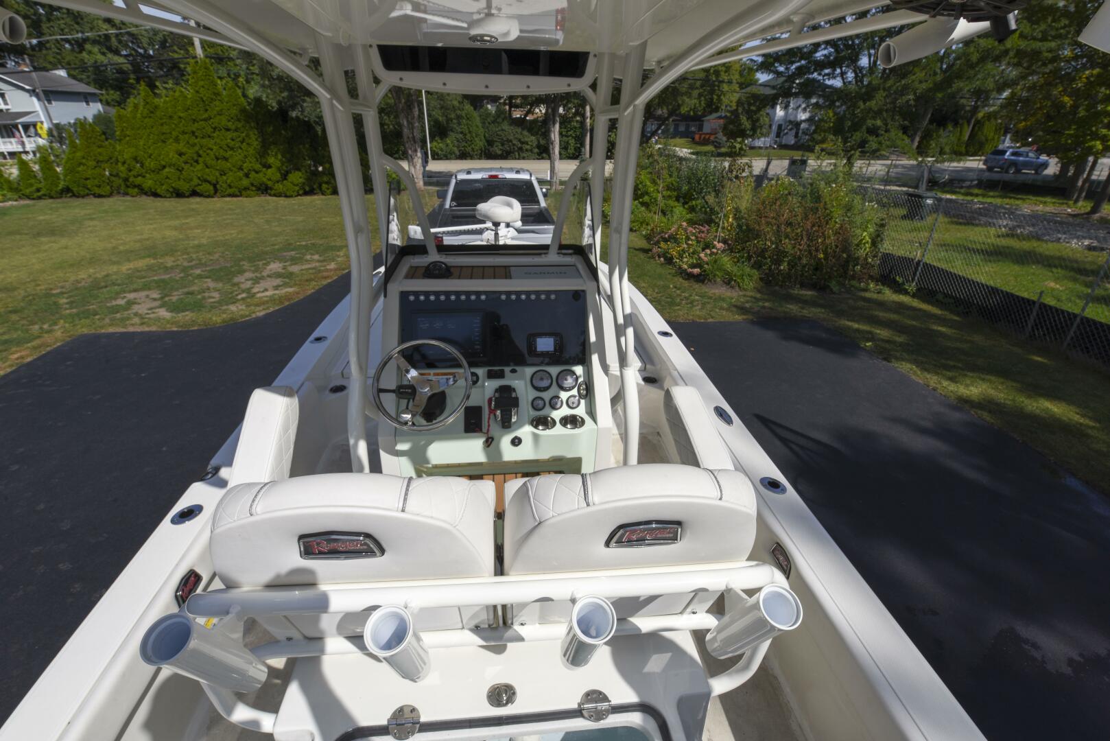 2022 Ranger 2360 Bay - Image 5