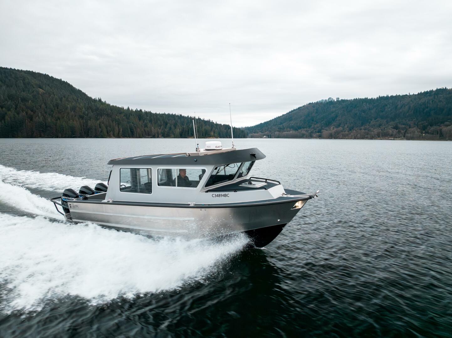 2023 Liquid Metal Maquinna Crew - Image 6