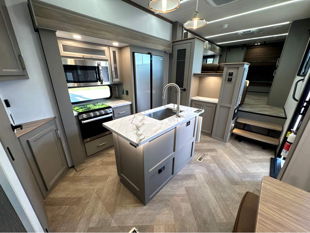 2026 Keystone SPRINTER 3800FLB - Image 9