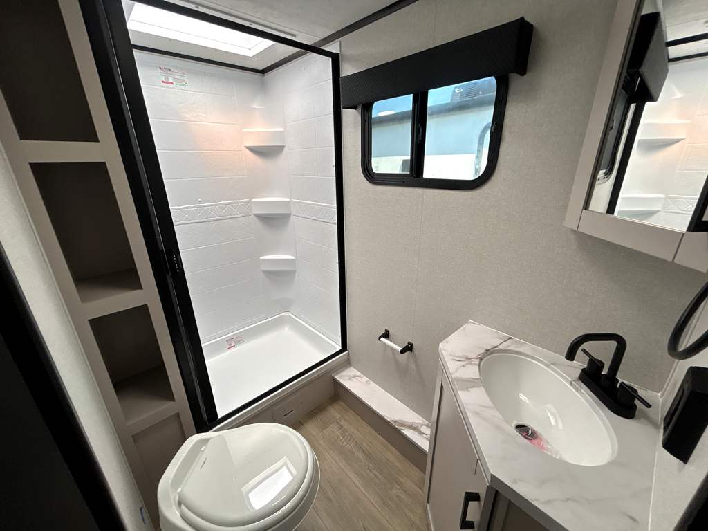 2026 JAYCO JAY FEATHER AIR 19MBS - Image 15