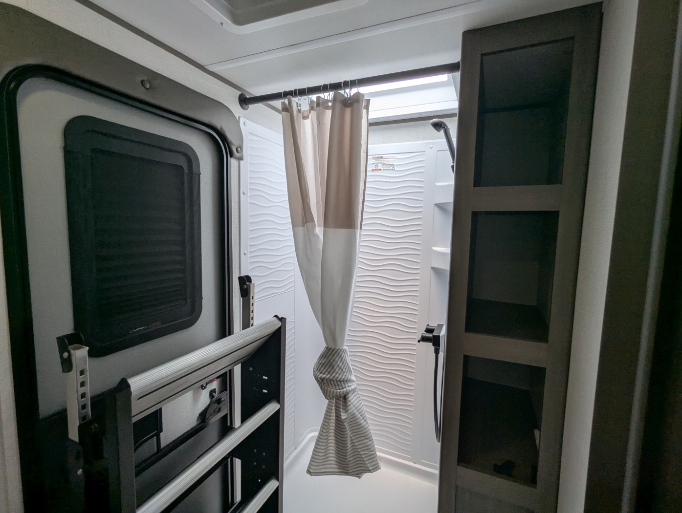 2026 Grand Design Transcend XPLOR 23BHX - Image 24