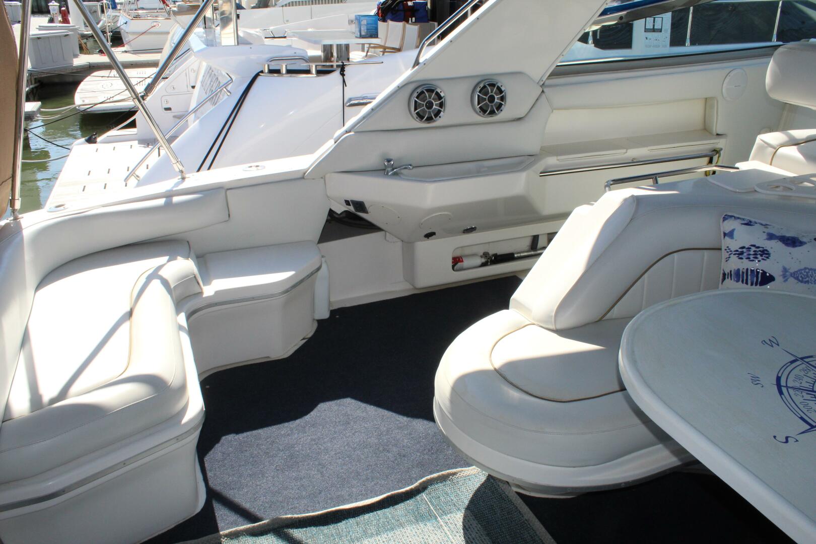 1996 Sea Ray 500 Sundancer - Image 14