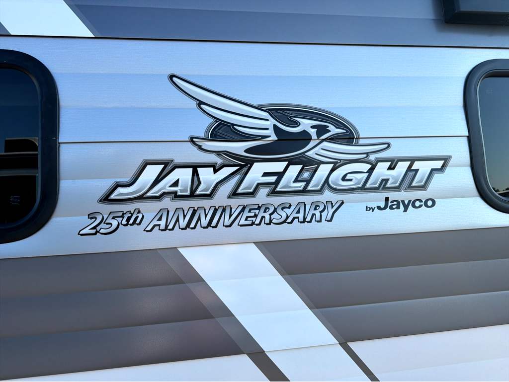 2027 Jayco Jay Flight SLX 261BHS - Image 11
