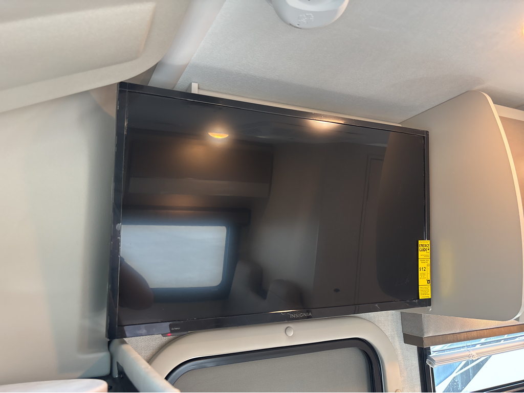 2026 THOR MOTOR COACH COMPASS 22MT - Image 10
