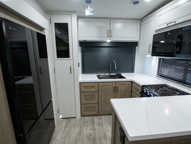 2026 Jayco Eagle 365UKTS - Image 8