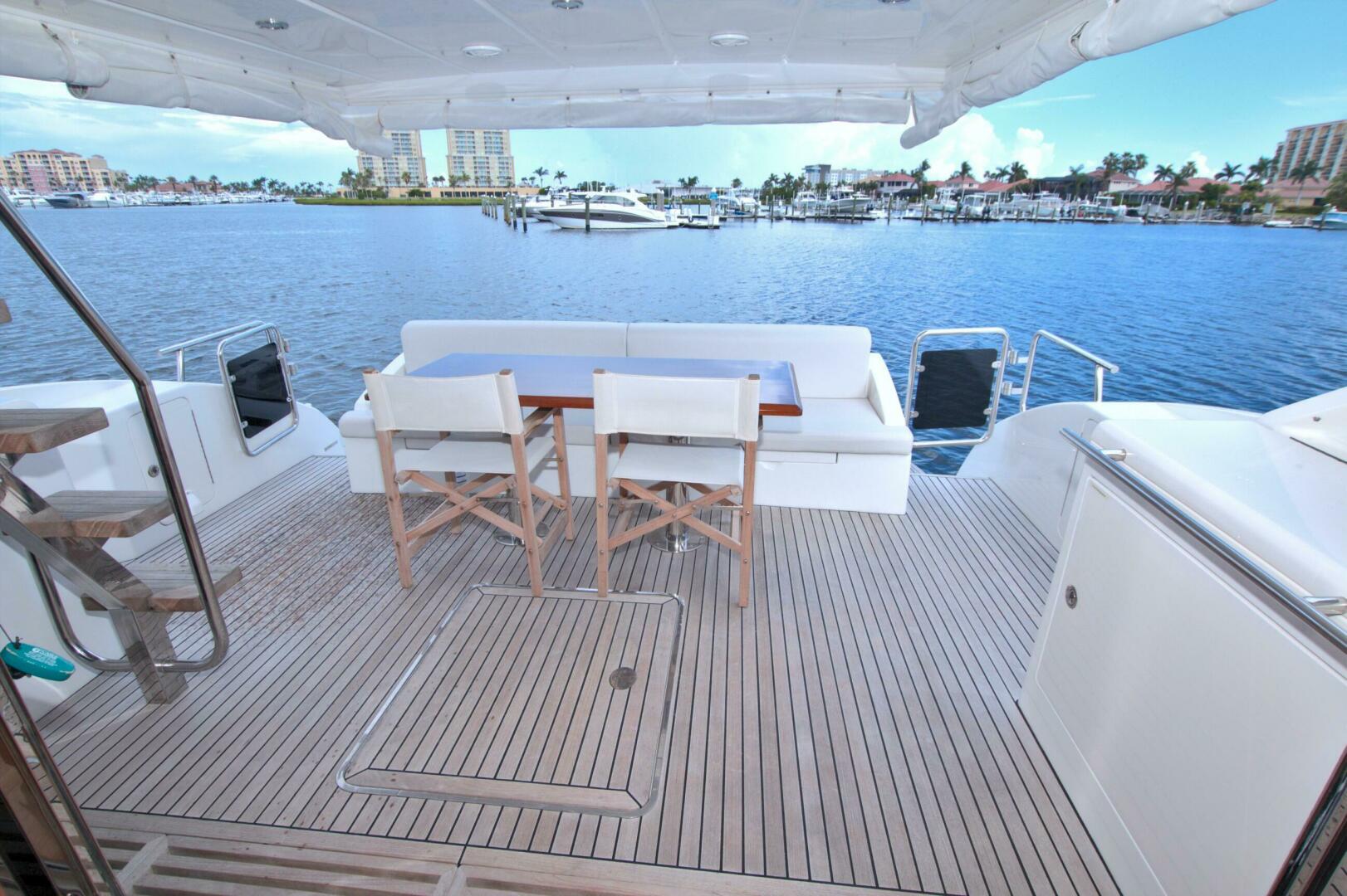 2015 Dyna Yachts 60 Pilothouse Motoryacht - Image 21
