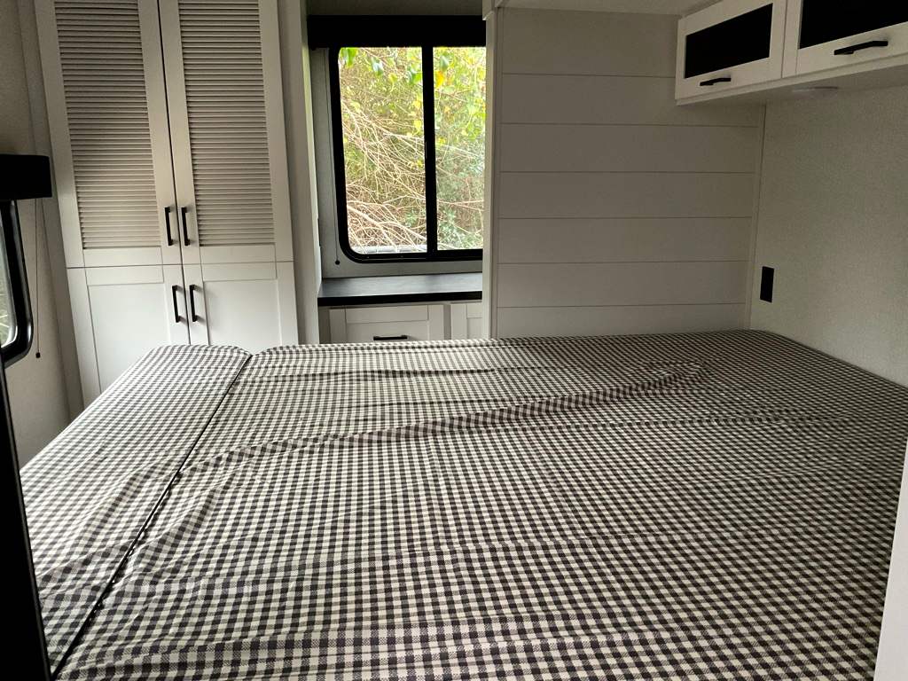 2026 Jayco Jay Flight SLX 380DQS - Image 20