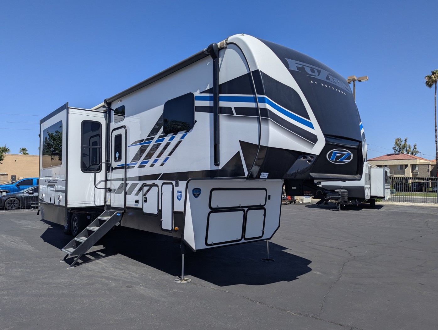 2023 Keystone Fuzion 357 - Image 1
