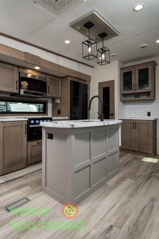 2026 KZ RV Durango Half-Ton D283RLT - Image 32