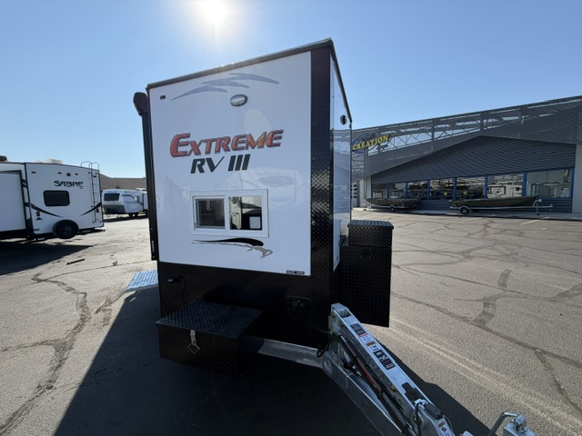2027 ICE CASTLE RV EXTREME III 8X21 - Image 6
