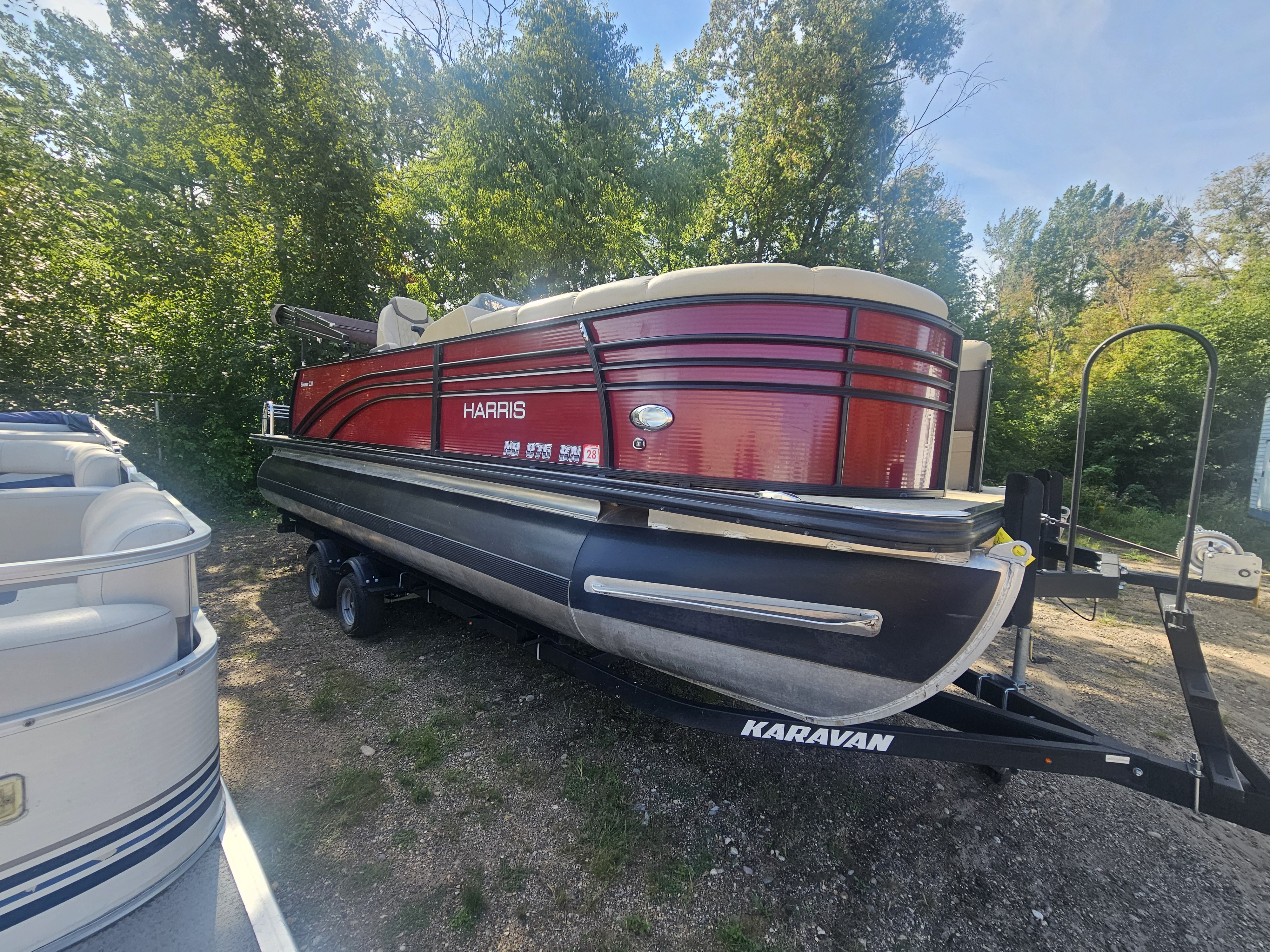 2018 HARRIS SUNLINER 220 SL - Image 1
