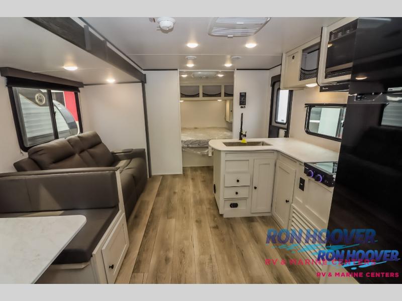 2025 COACHMEN 24RB - Image 13