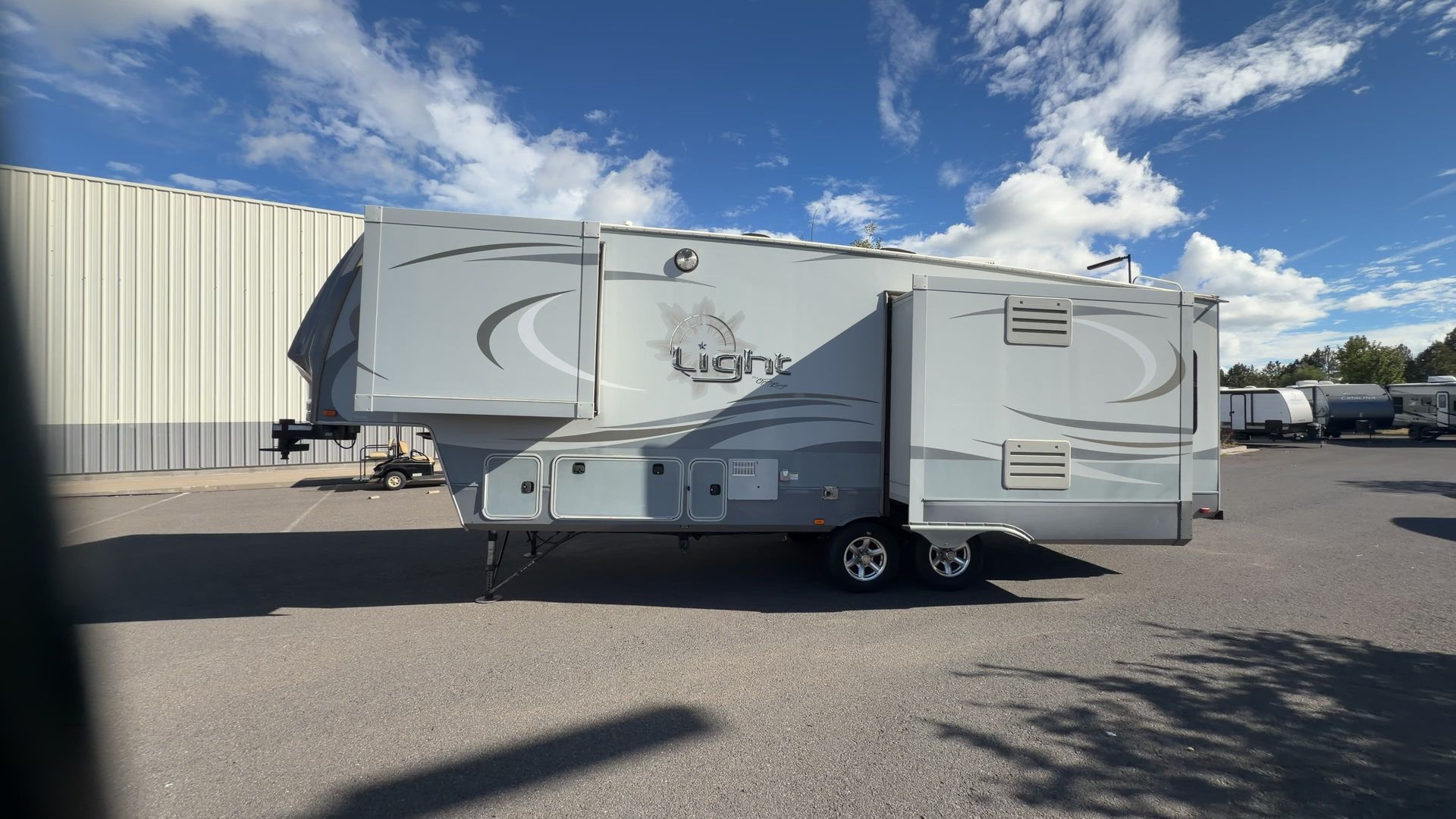 2016 Highland Ridge Light LF297RLS - Image 23
