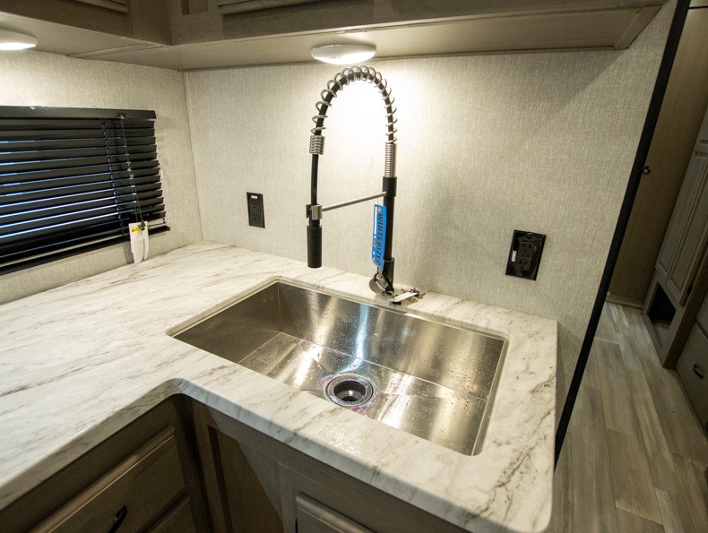 2023 Coachmen Chaparral X Edition 355FBX - Image 13