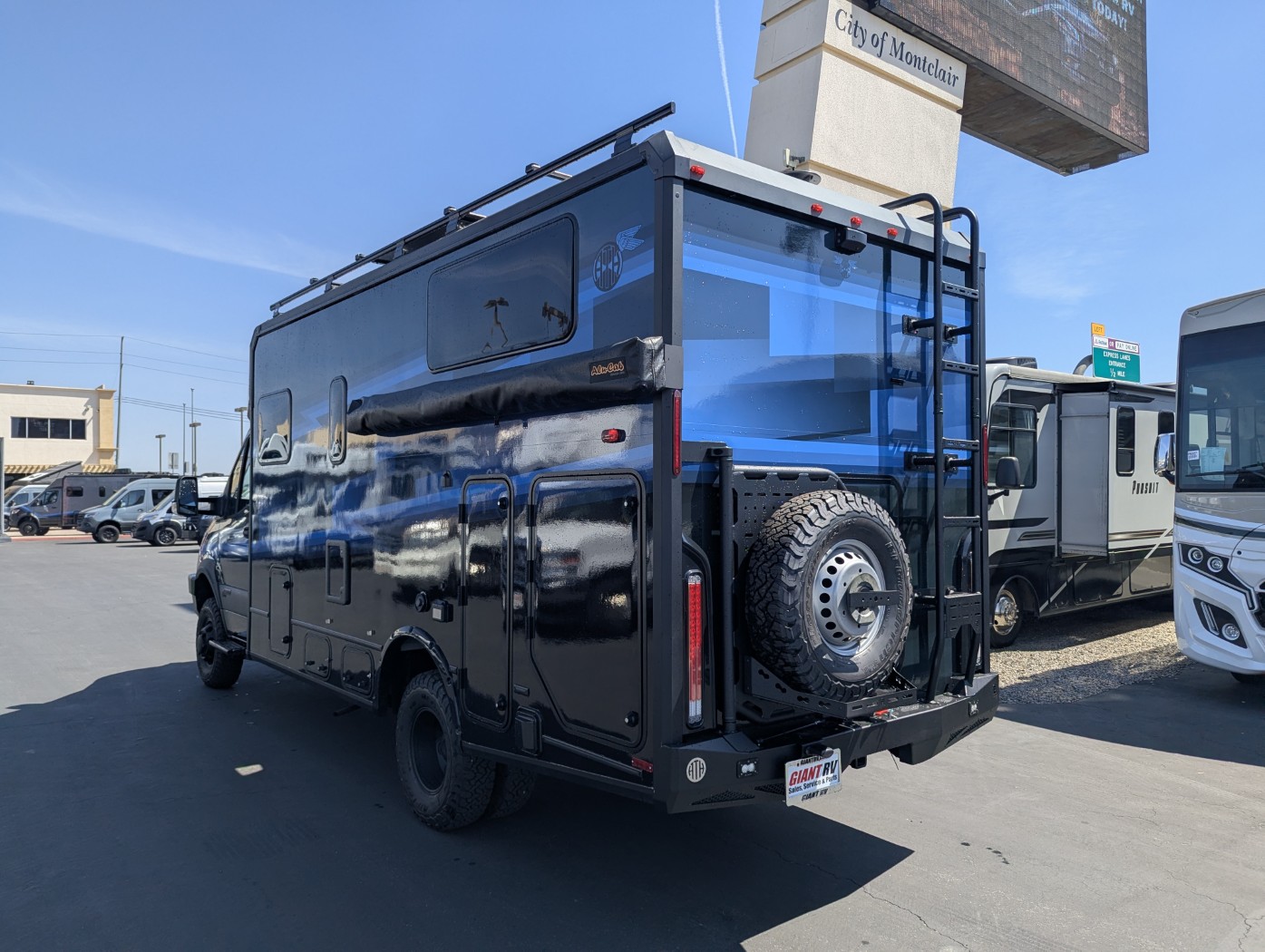 2026 Winnebago EKKO Sprinter 23B AWD - ATH Edition  - Image 7