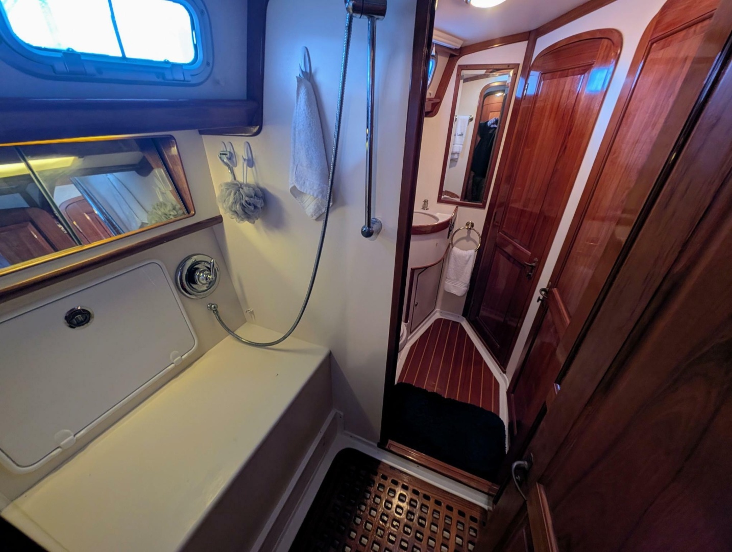 1998 Little Harbor Whisperjet 55 - Image 39