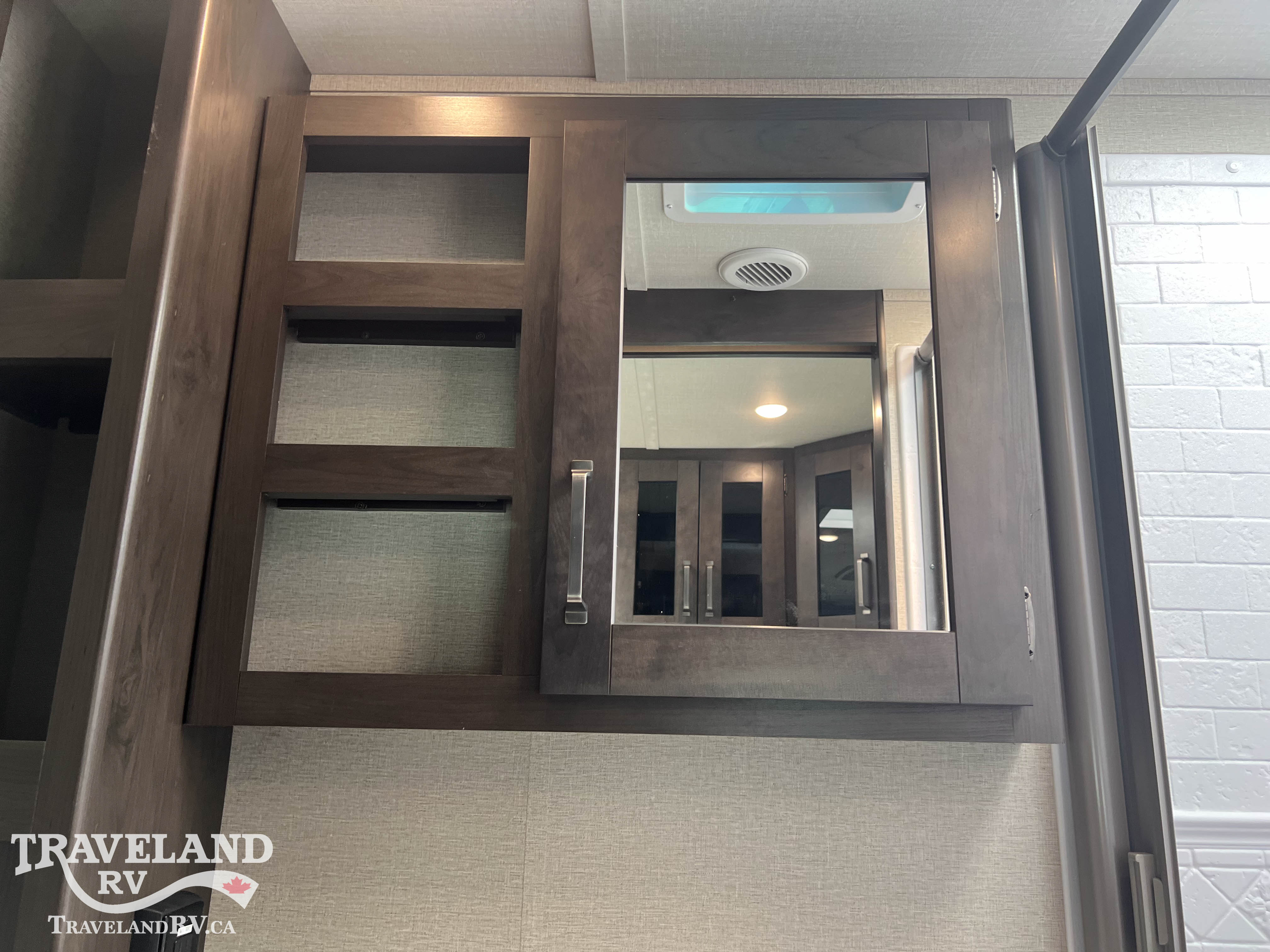 2022 Grand Design Transcend XPLOR 240ML - Image 24