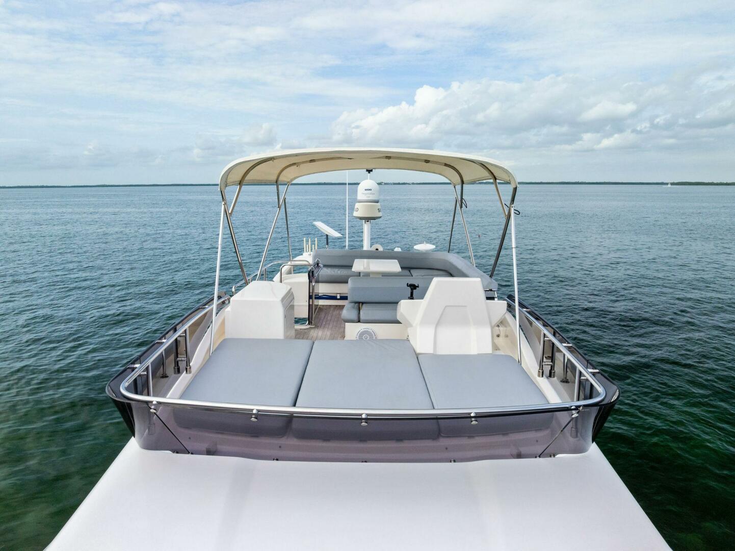 2018 Ferretti Yachts 800 - Image 5