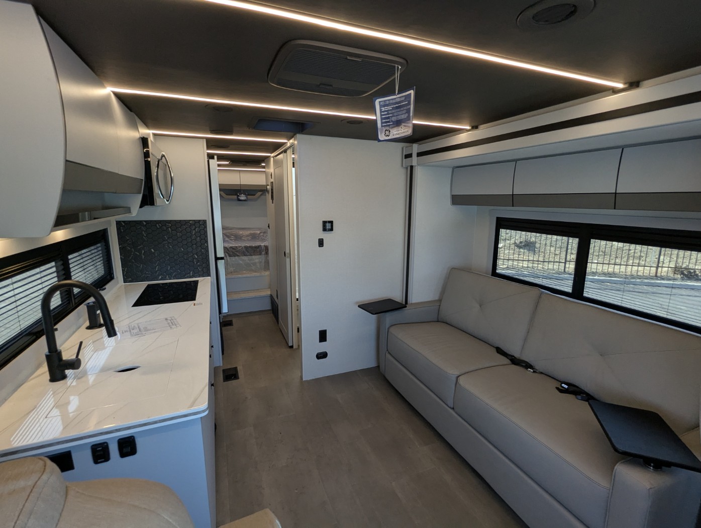 2026 Coachmen Euro 25TB - Image 11