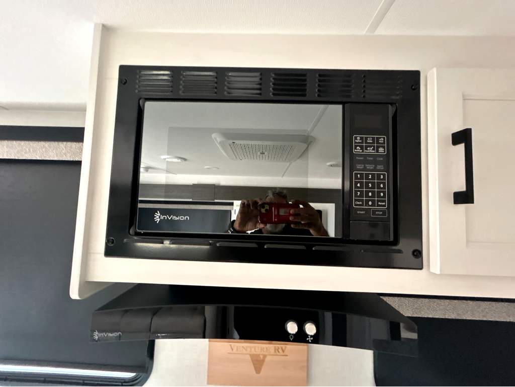 2027 VENTURE RV STRATUS 282VFD - Image 15