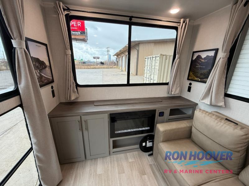2026 KEYSTONE 31SUNROOM - Image 23
