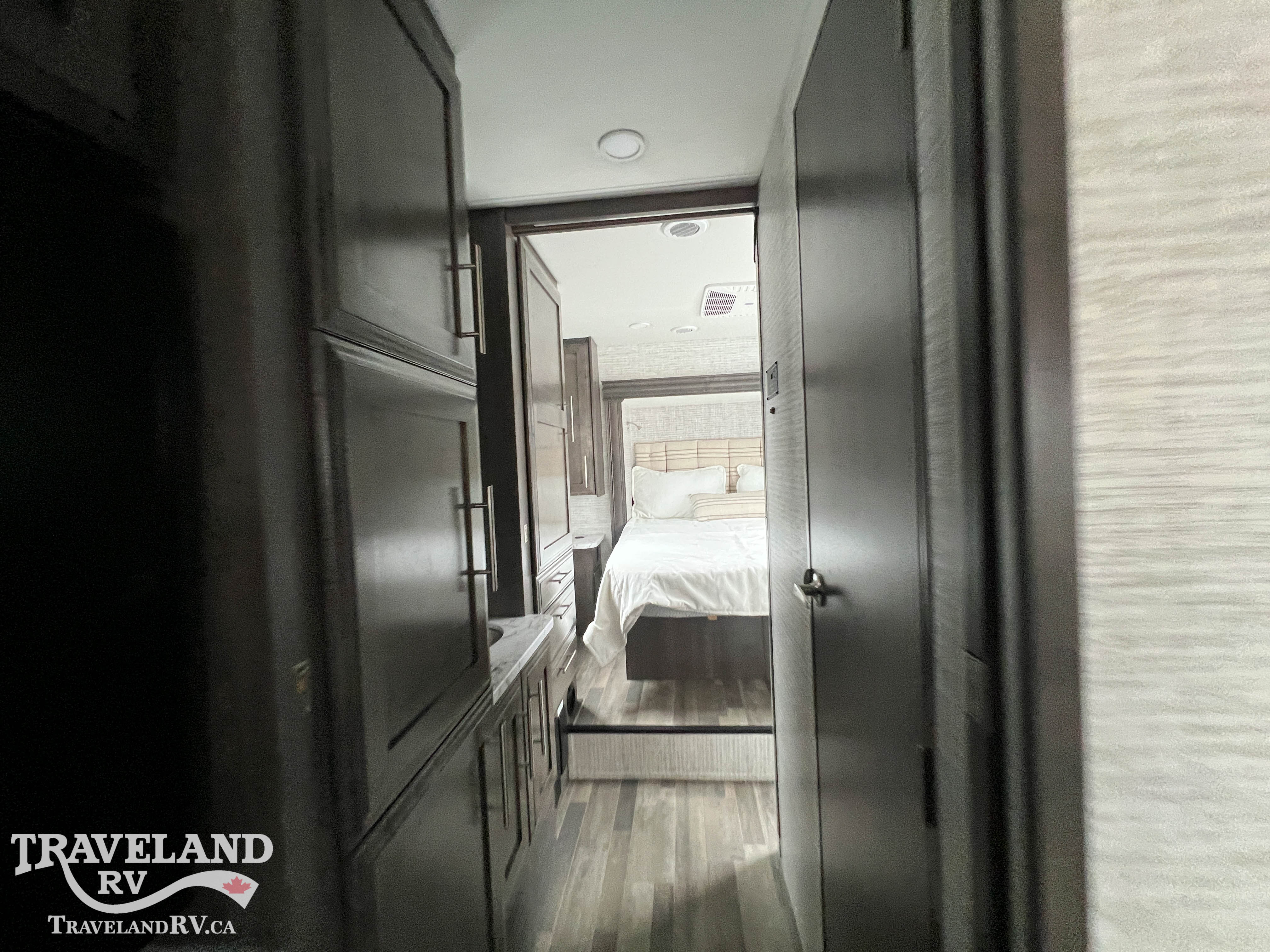 2025 Jayco Greyhawk 30Z - Image 19