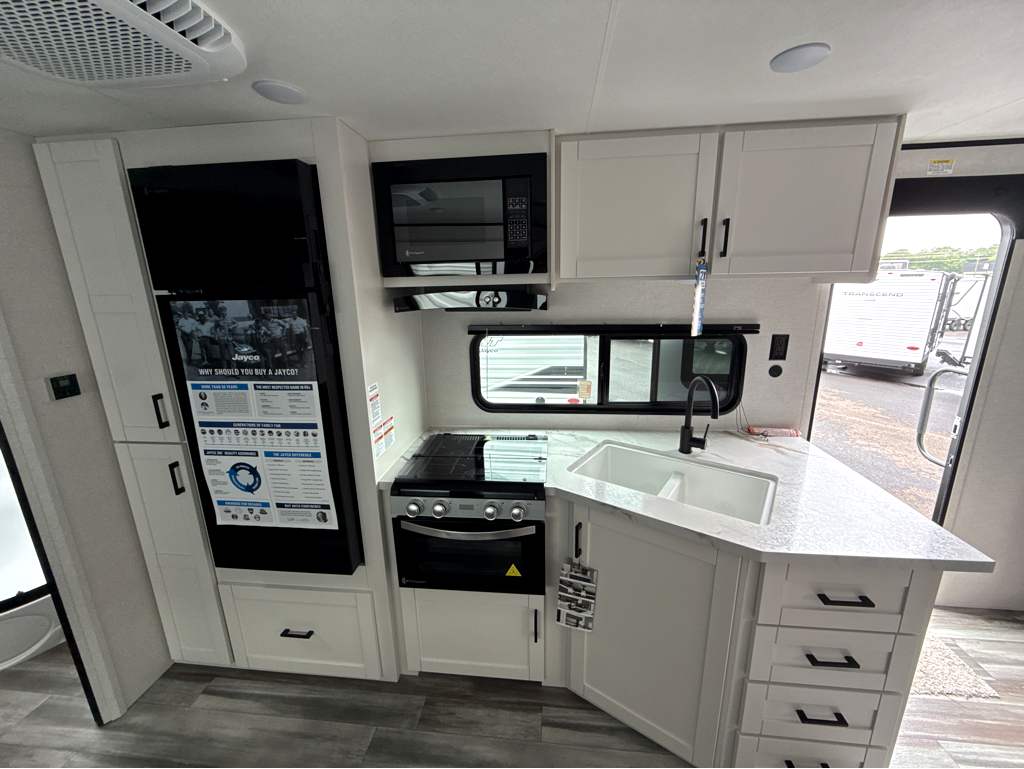2026 JAYCO JAY FLIGHT SLX 262RLS - Image 13