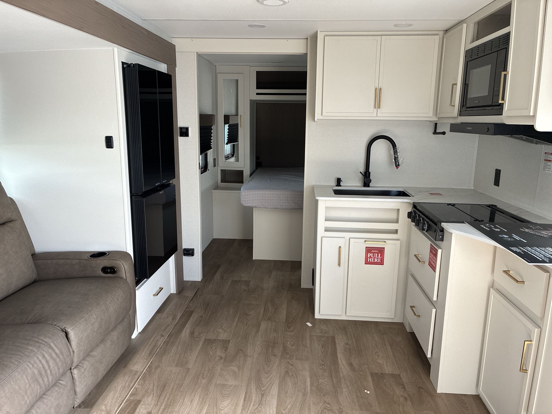 2027 Grand Design Transcend XPLOR 22RBX - Image 16