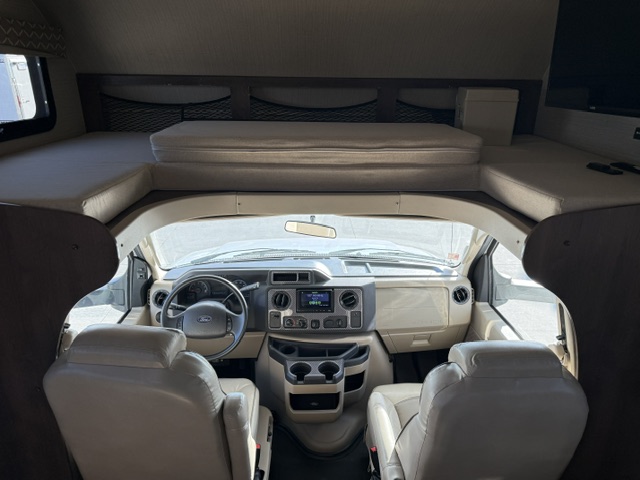 2018 Jayco Greyhawk 29MV - Image 18