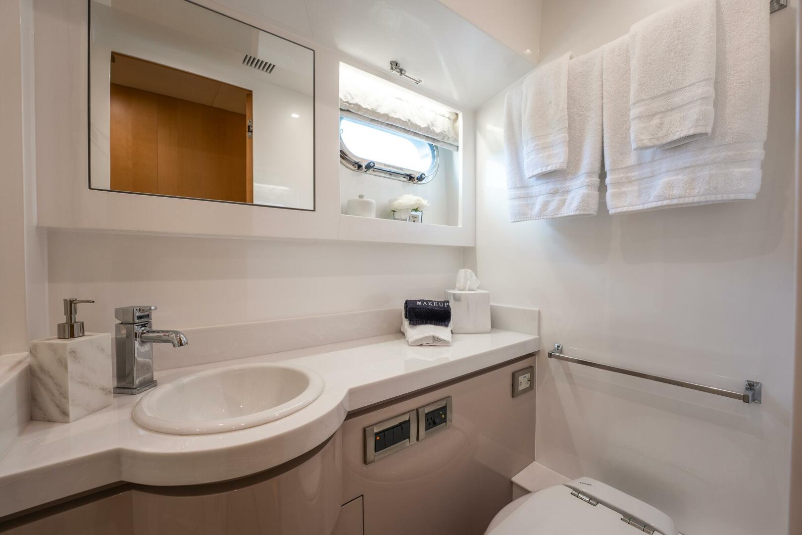 2013 Horizon PC60 - Image 27
