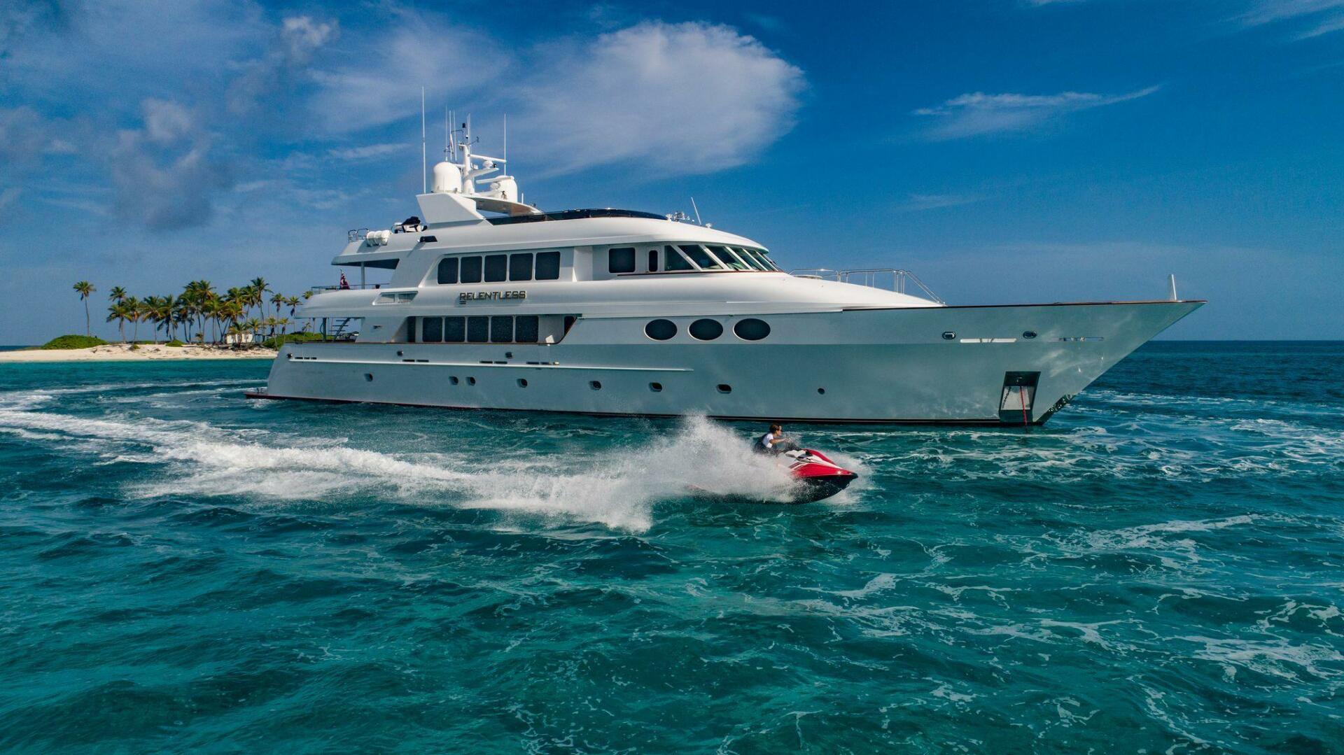 2001 Trinity Yachts Tri-Deck MY - Image 41