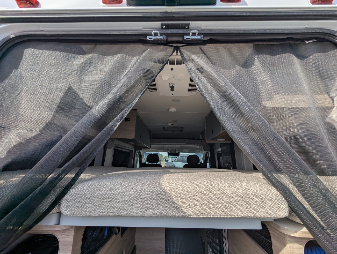 2024 Winnebago Solis Pocket 36A - Image 13