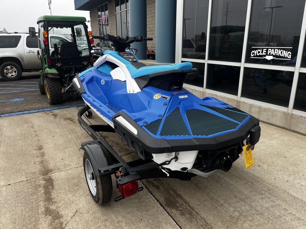 2026 Yamaha WaveRunners Jetblaster DLX 3-Up - Image 4
